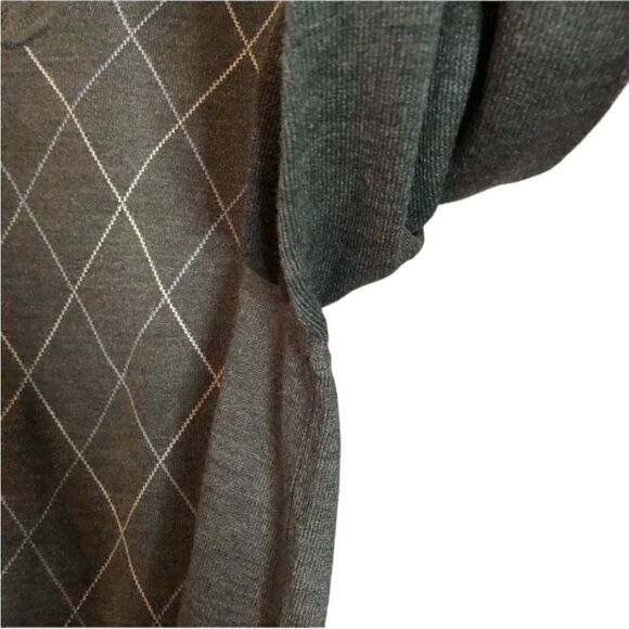 NWT! Dockers argyle v neck grey sweater‎ - Picture 7 of 12